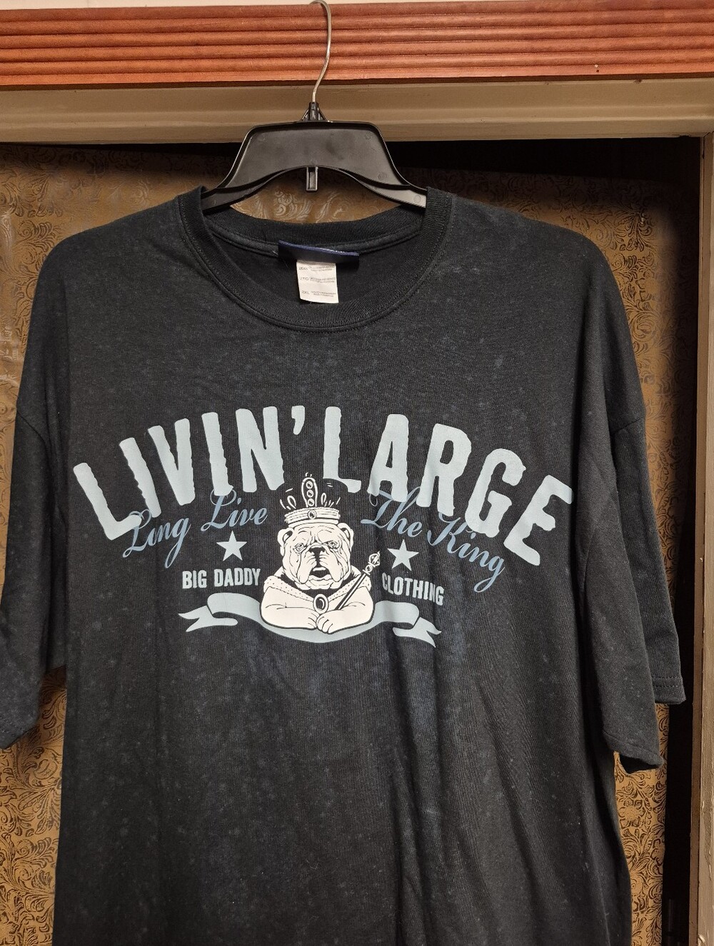Big Daddy Living Large Graphic Tee NWT